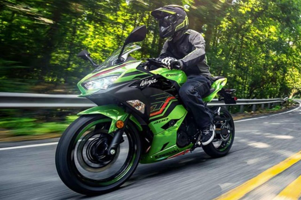 Kawasaki Ninja ZX-4R 2024 chega ao Brasil com 0 a 100 km/h em 3,2